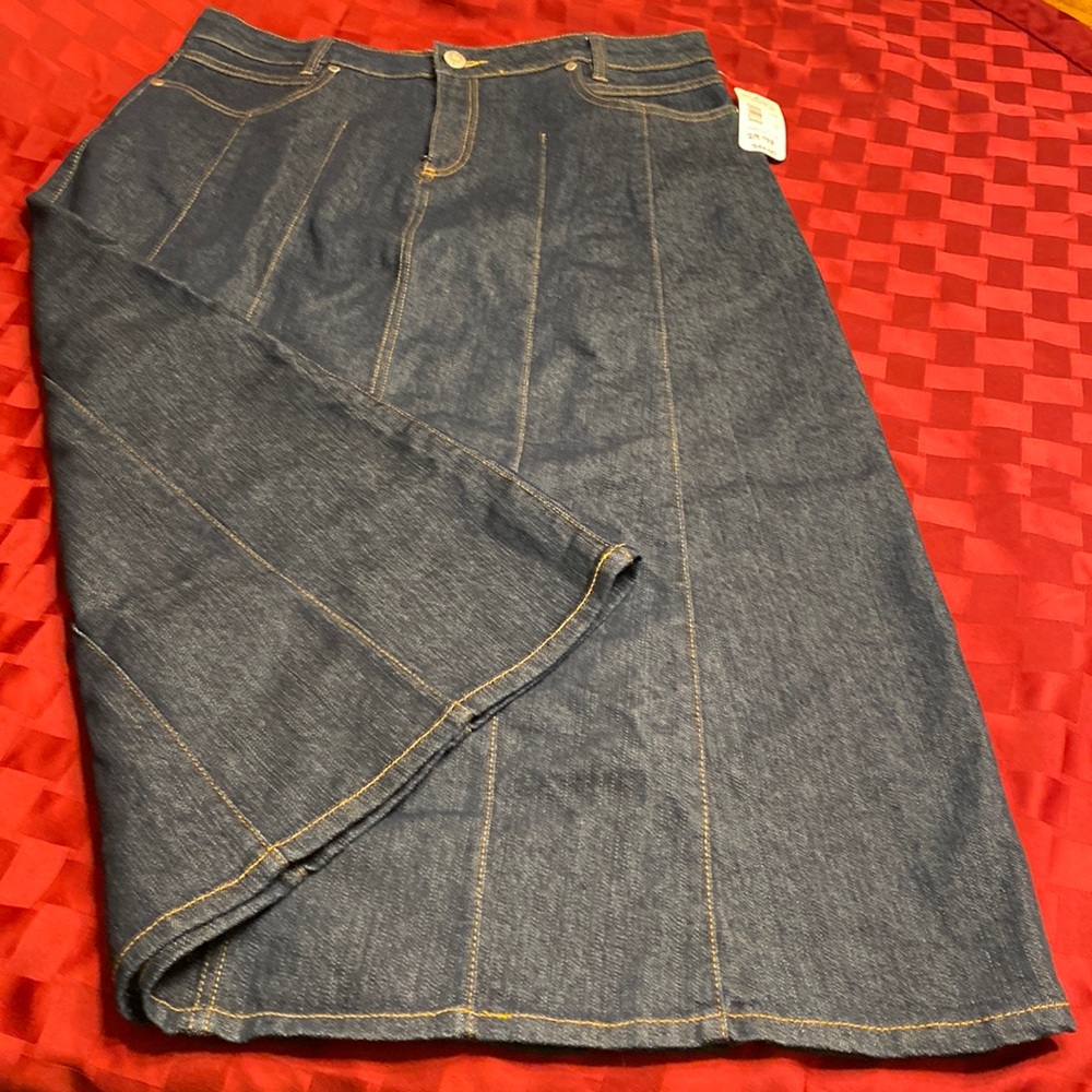 Denim skirt